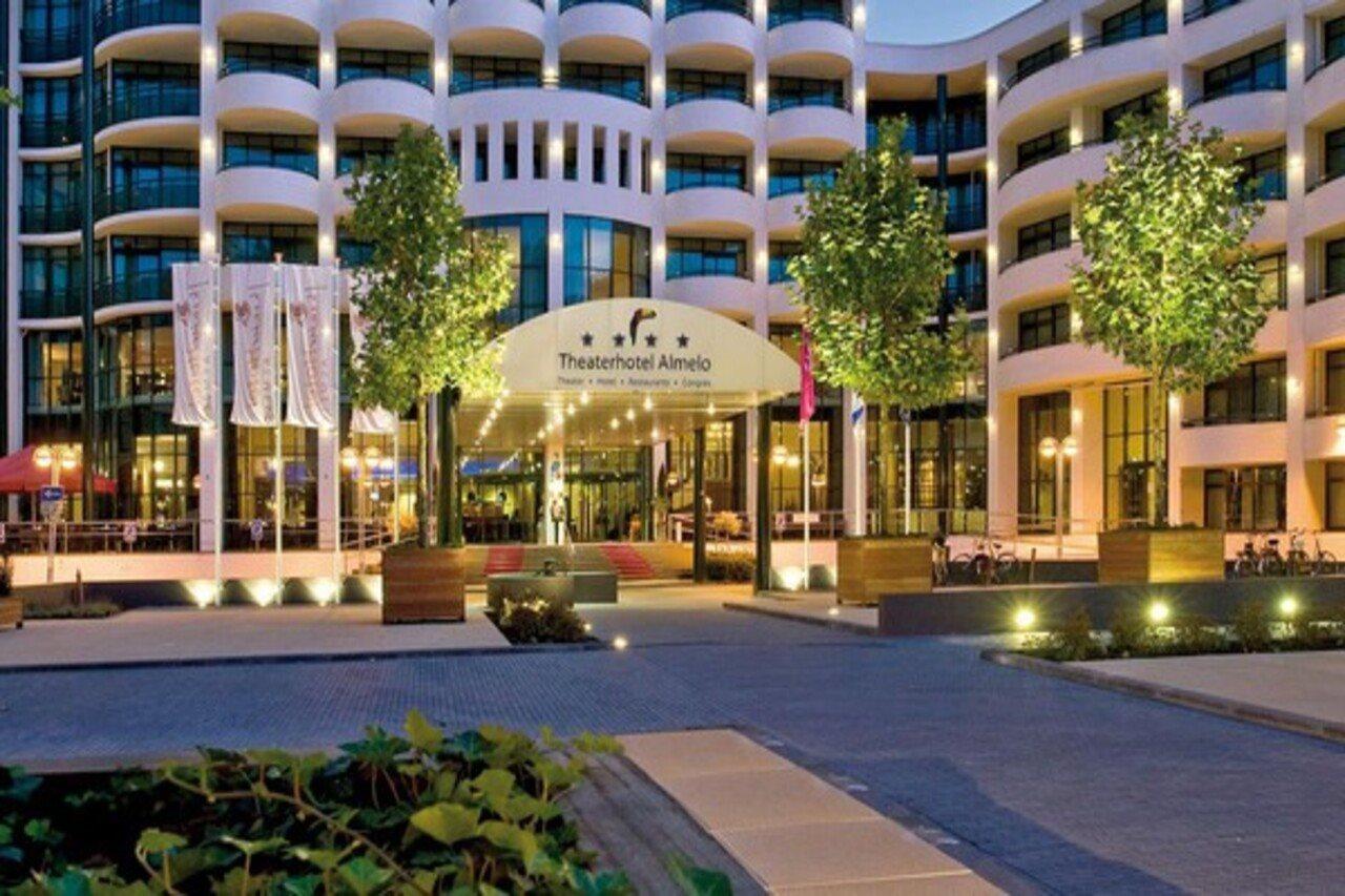 Van Der Valk Theaterhotel Алмело Экстерьер фото