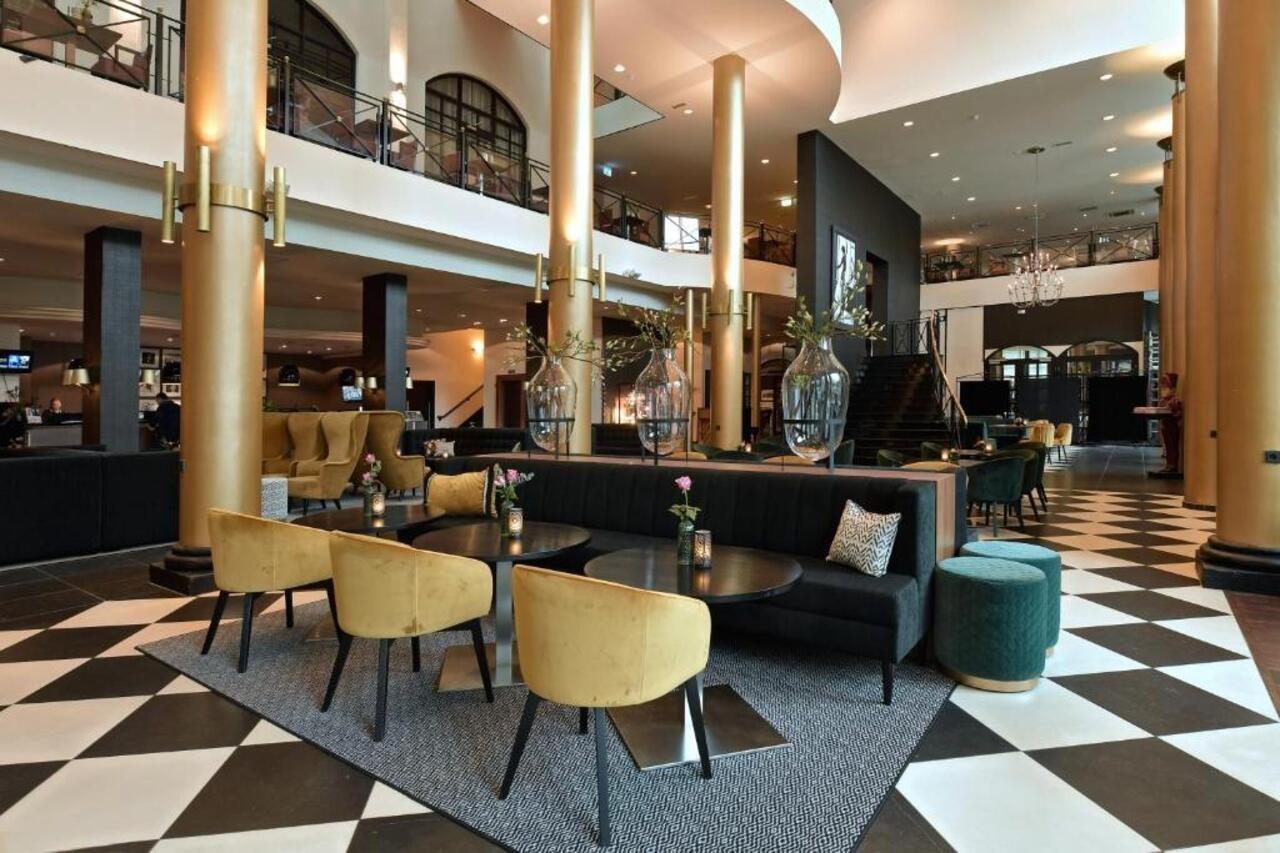 Van Der Valk Theaterhotel Алмело Экстерьер фото