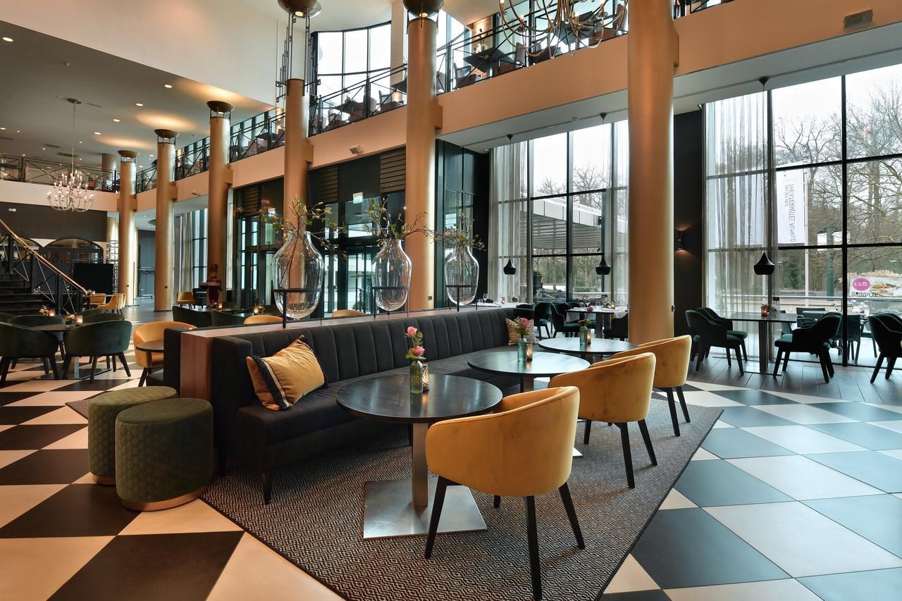 Van Der Valk Theaterhotel Алмело Экстерьер фото
